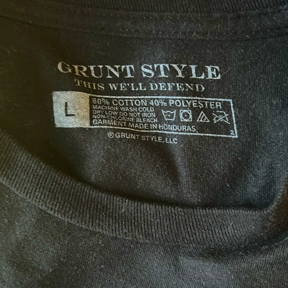 Grunt Style L Black T-Shirt with This We’ll Defend - Picture 7 of 9